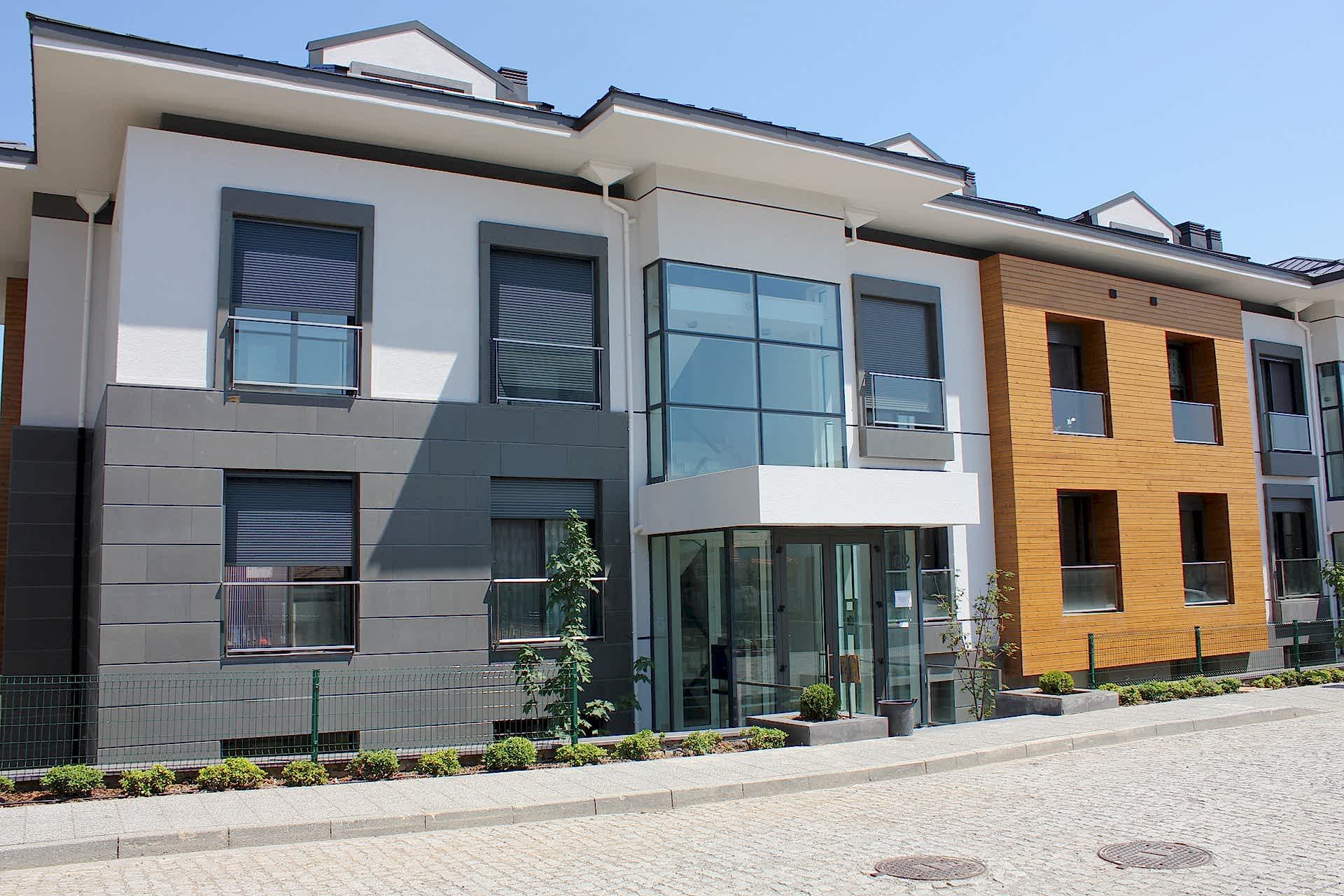 ROLLING SHUTTER (ANTORMAN PROJECT)