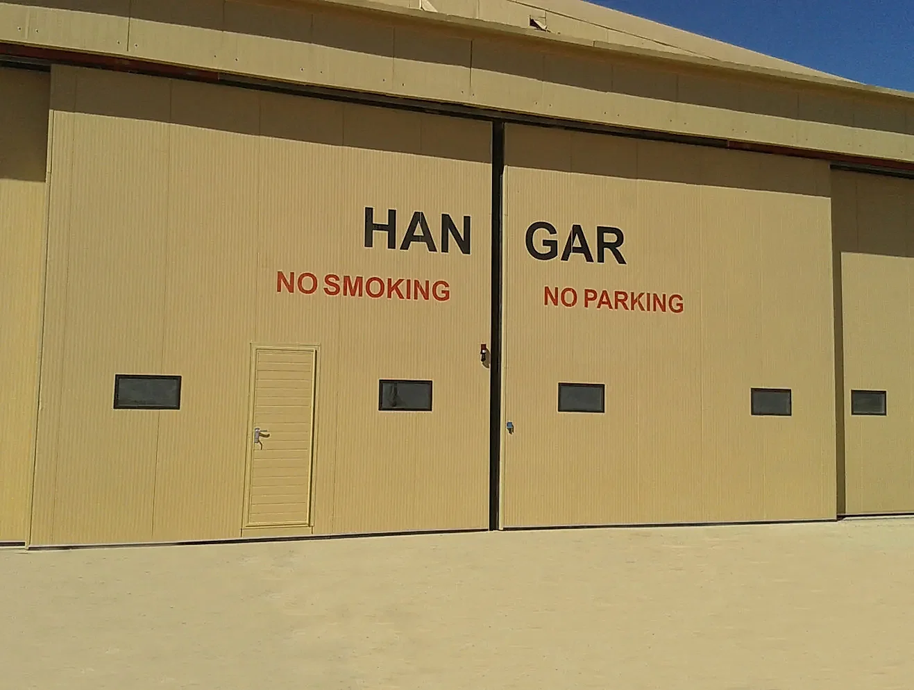 Hangar Kapıları – Havacılık ve Depolama Alanlarında Devrim Yaratan Çözümler