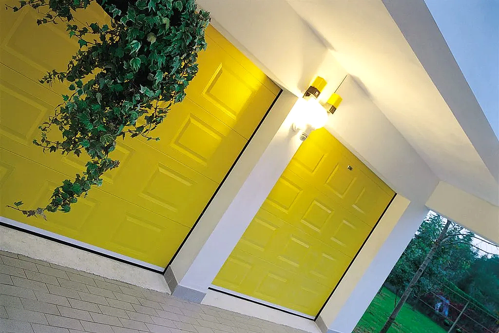 Seksiyonel Garaj Kapısı