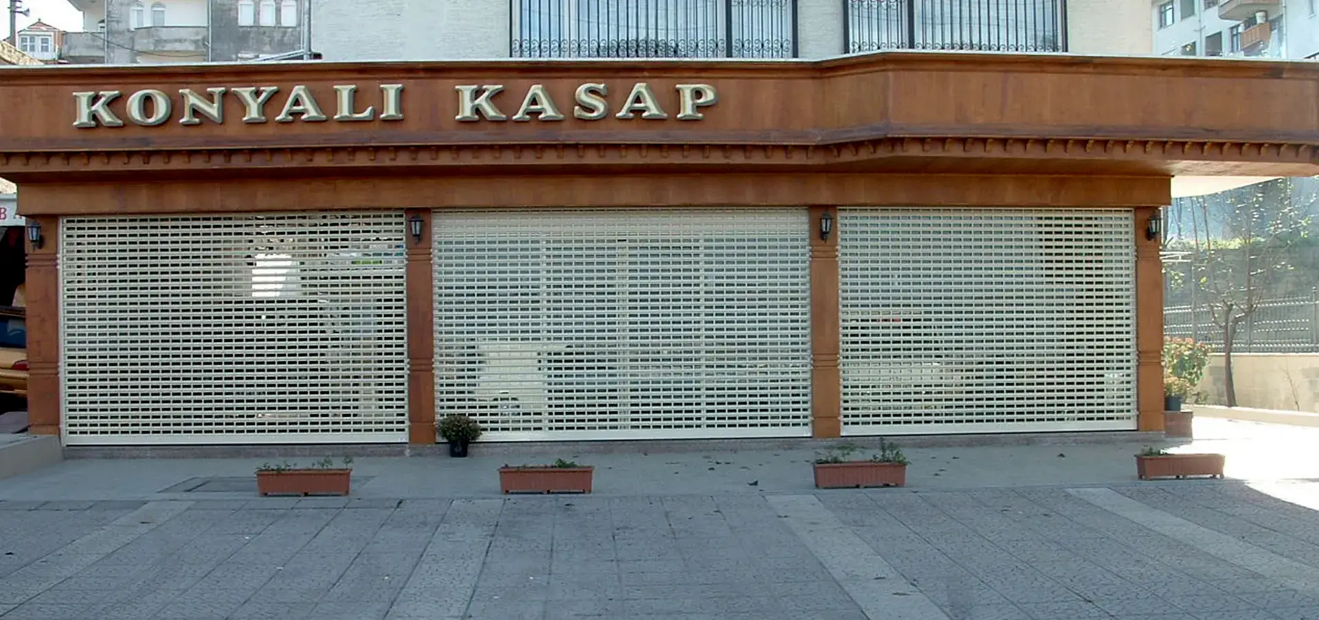 Kepenk Sistemlerinin Türleri ve Kullanım Alanları