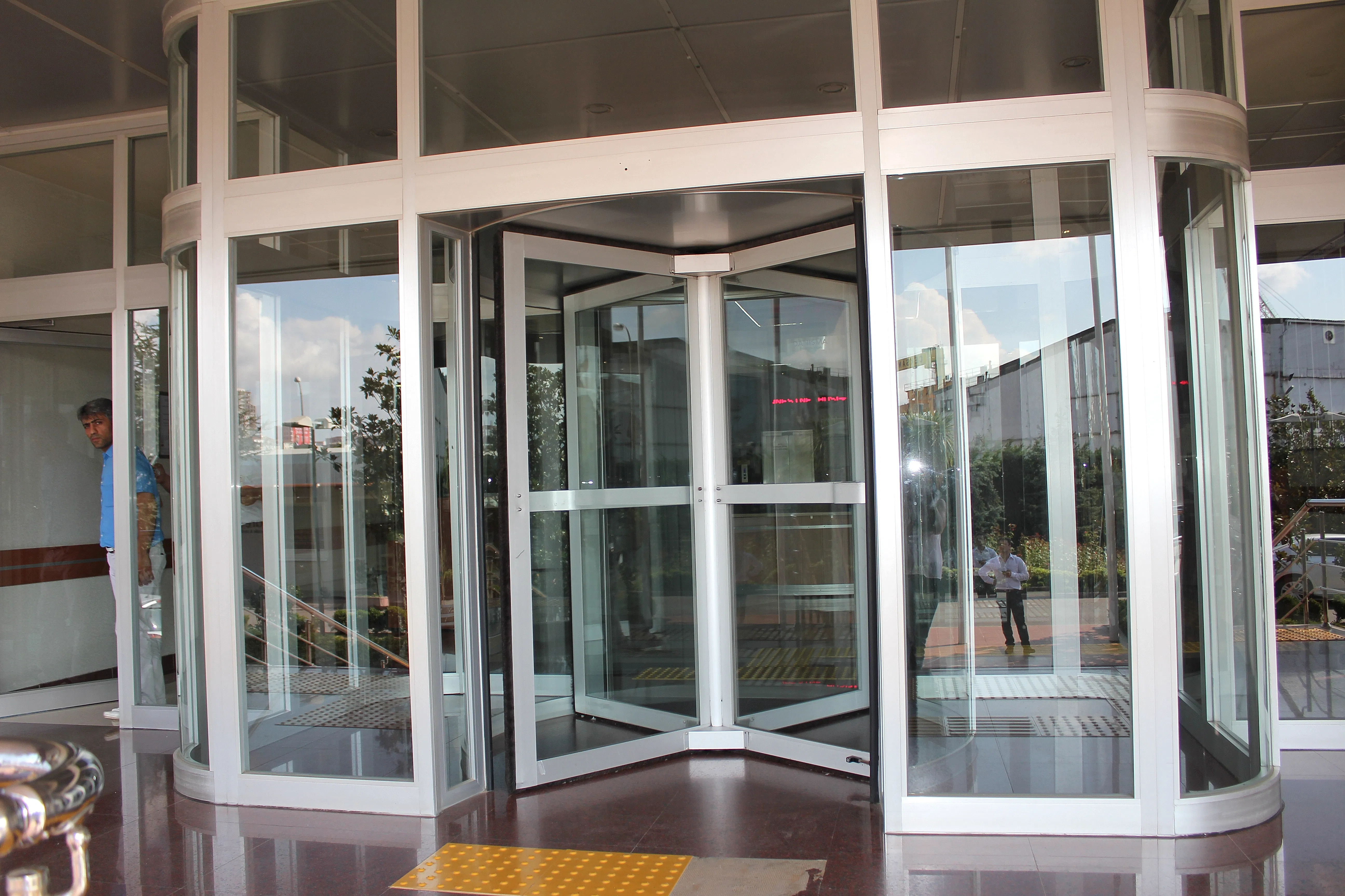 Otomatik Kapı Sistemleri