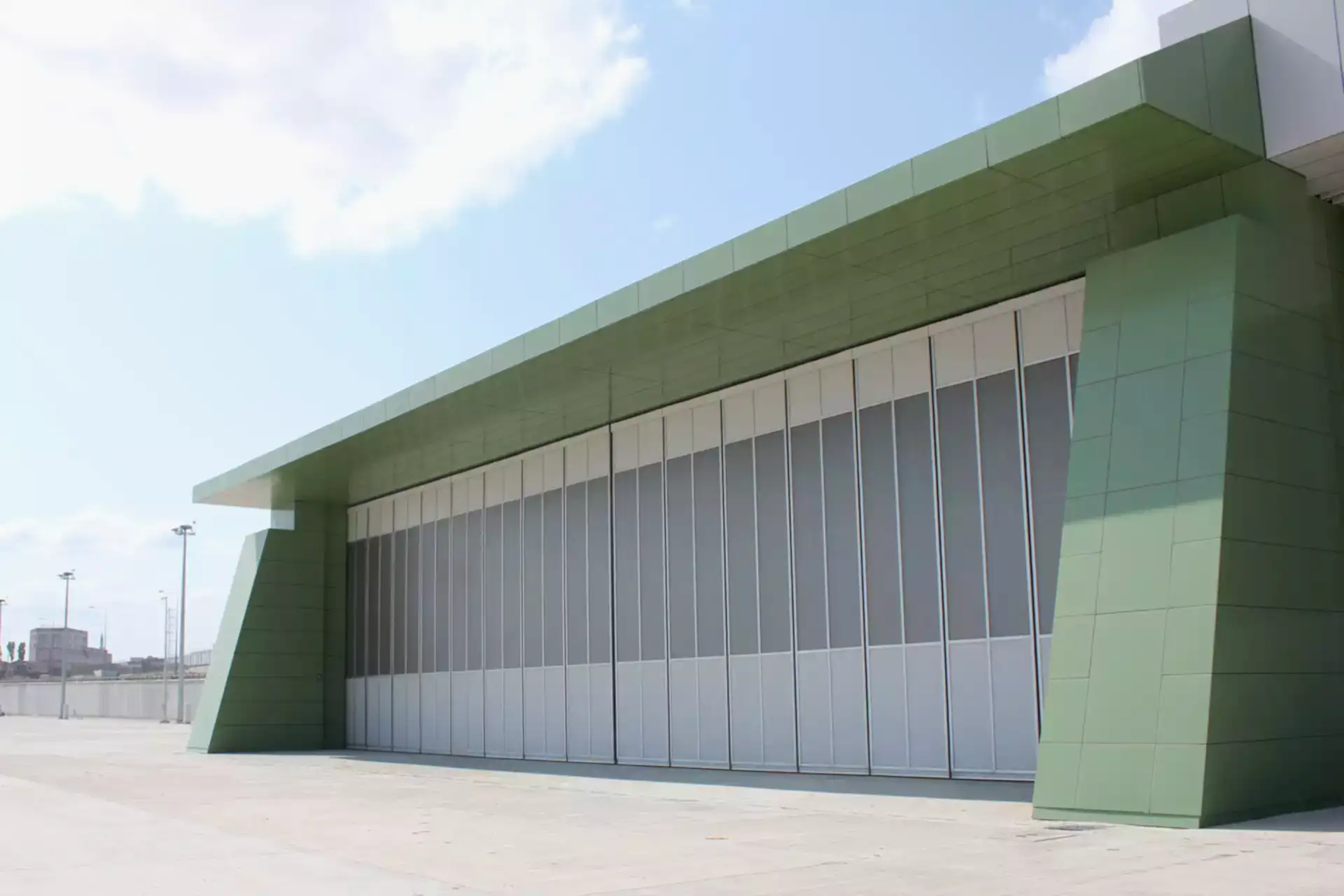 HANGAR (SABİHA-GÖKÇEN)-3